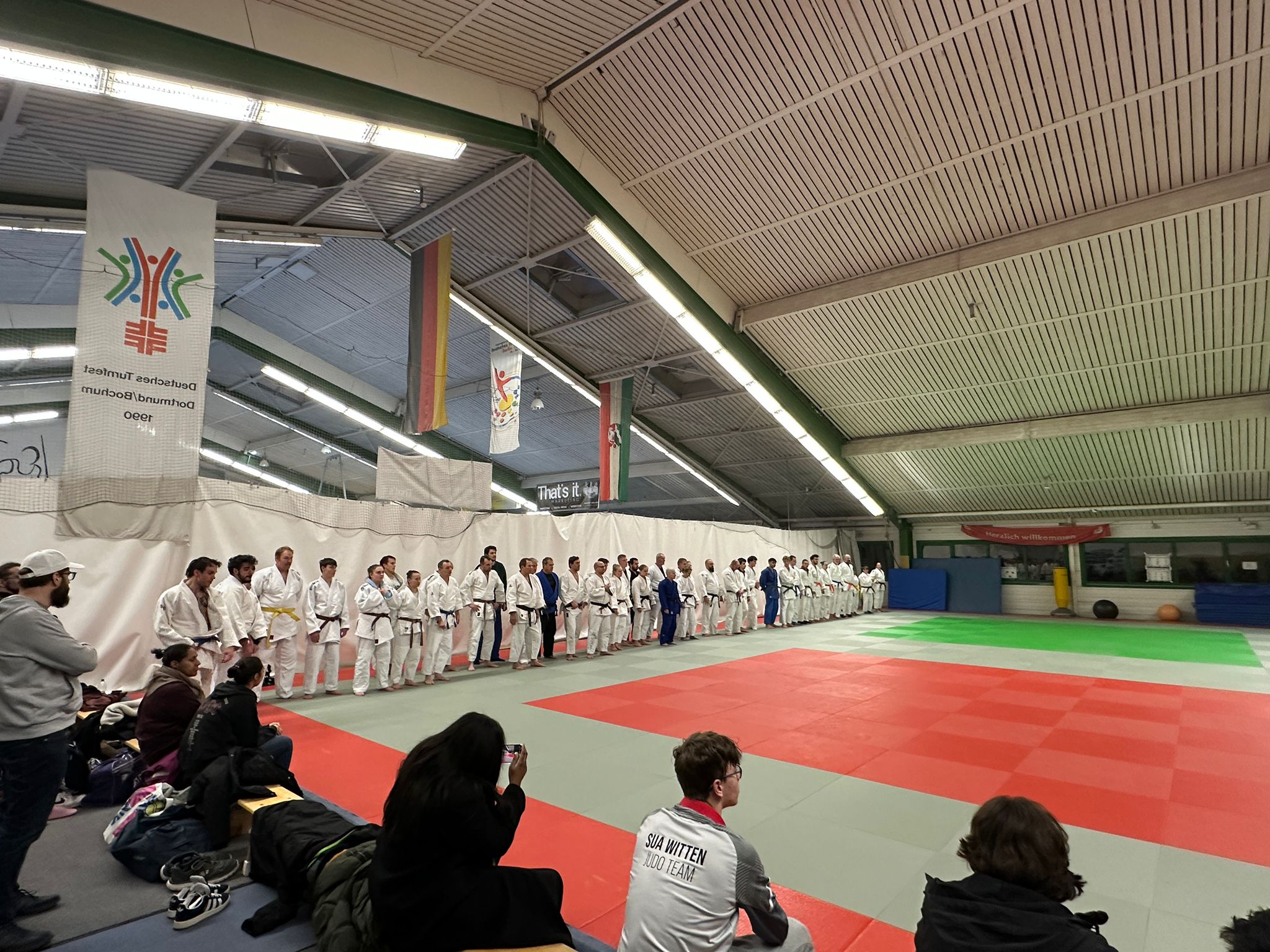 WhatsApp Image 2025 11 22 at 20.51.27